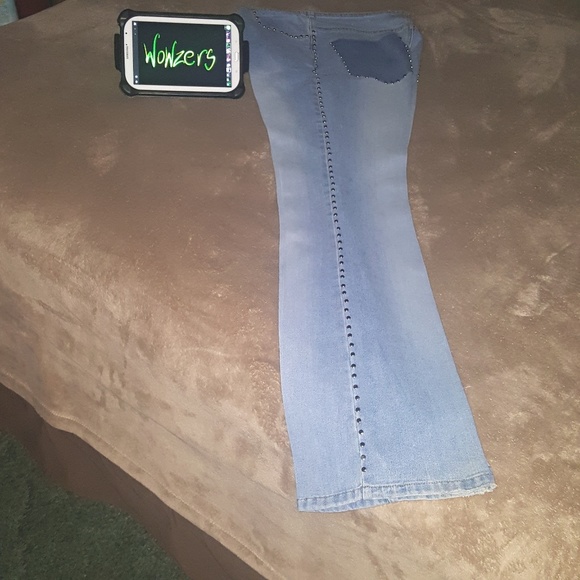 Mean Jeans - Picture 2 of 5